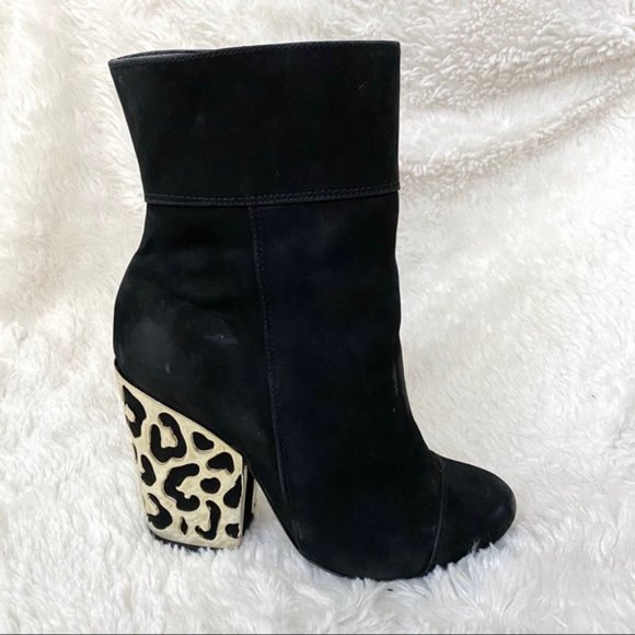 SCHUTZ Shoes - Schutz Black Leather Suede Gold Leopard Bootie
